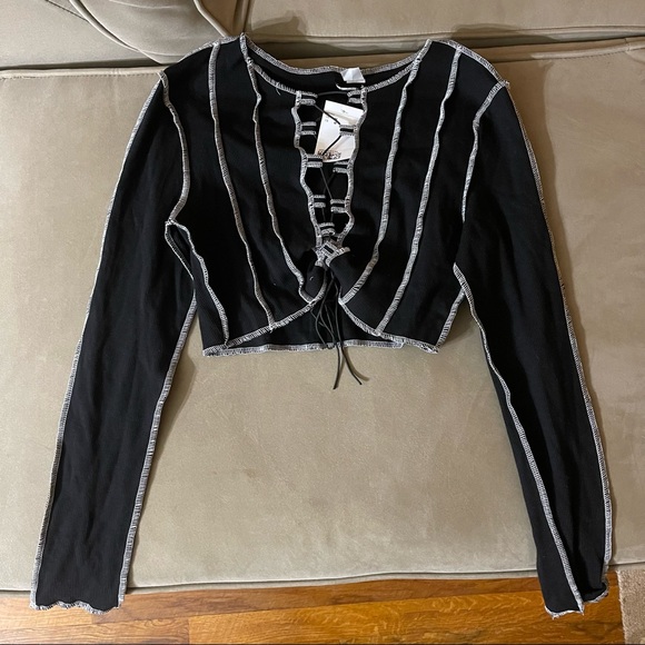 NWT Crop Top - Picture 1 of 3